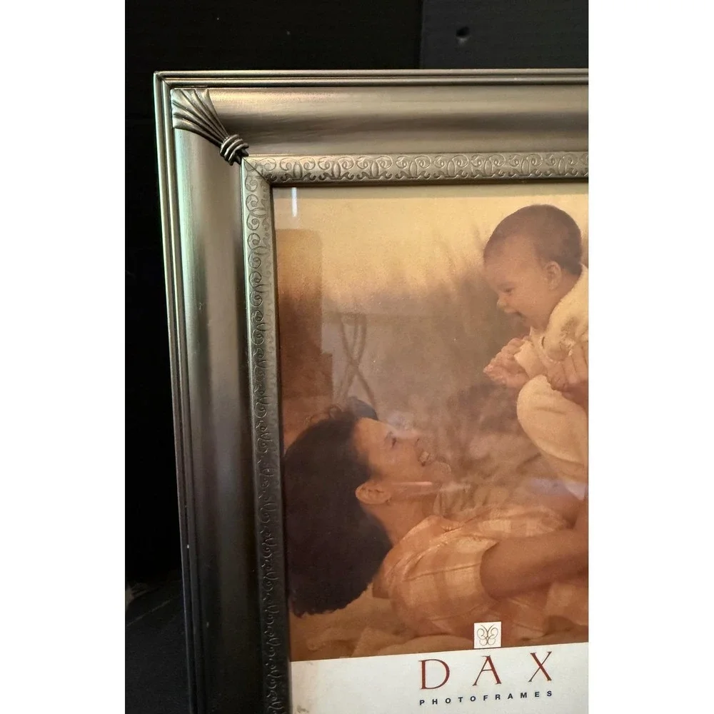 DAX Photo Frame Silver Set of 2 Ornate Corner Tabletop Decor‎ 6.5 x 4.5 Vintage
